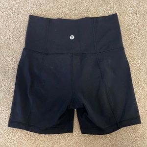 Lululemon align shorts/spandex